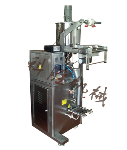 �Ƥ�{�ϰ��b�C